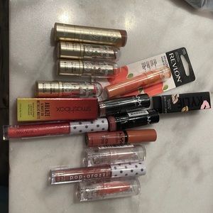 Bundle new sealed lip products gloss lipsticks